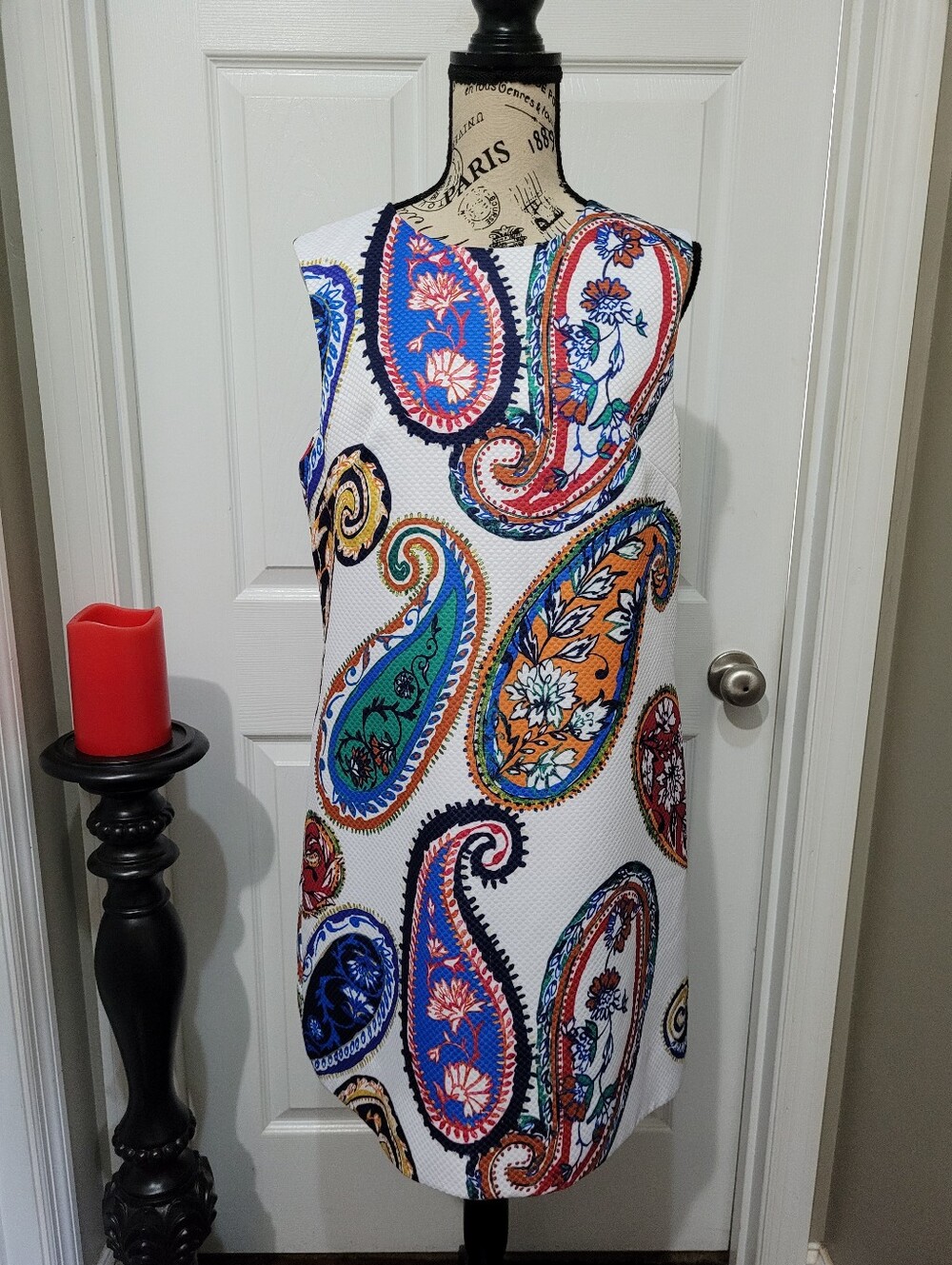 Nicole Miller New York Dress Size 10 Paisley Pattern